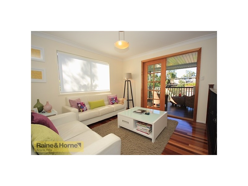 28 Yeerinbool Crt, Arana Hills QLD 4054