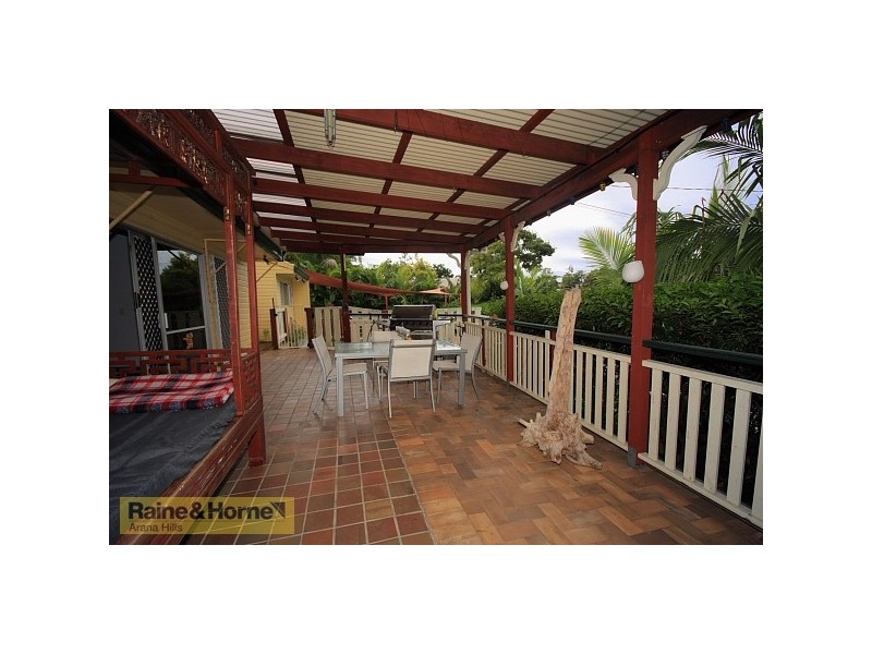 4 Yera Court, Arana Hills QLD 4054