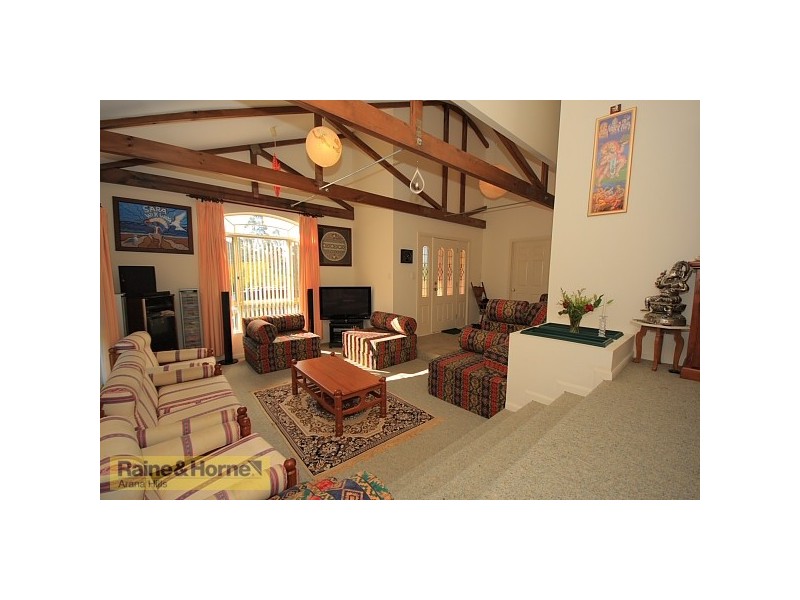 9 Harwood Court, Samford Valley QLD 4520