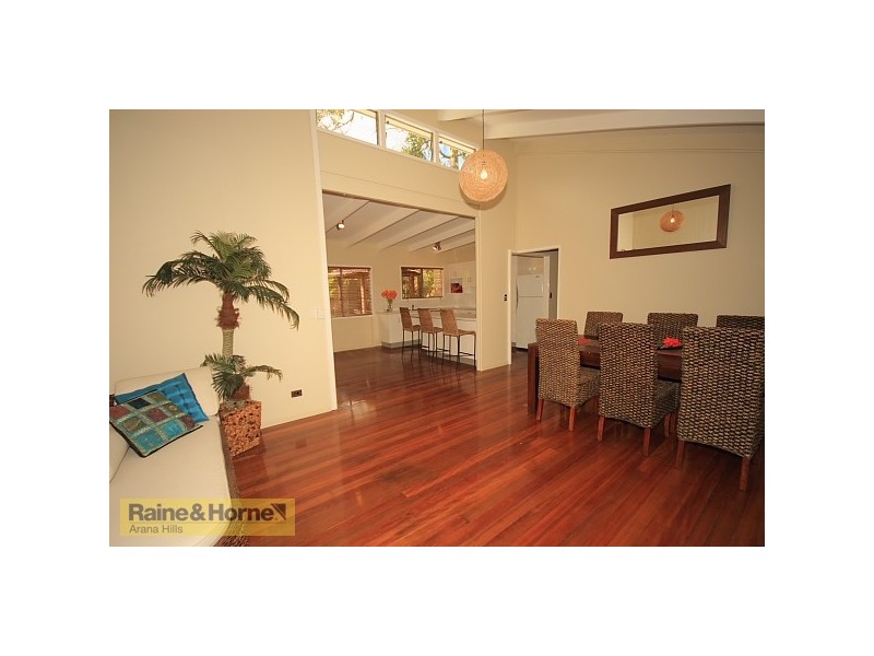 11 Barber Road, Ferny Hills QLD 4055