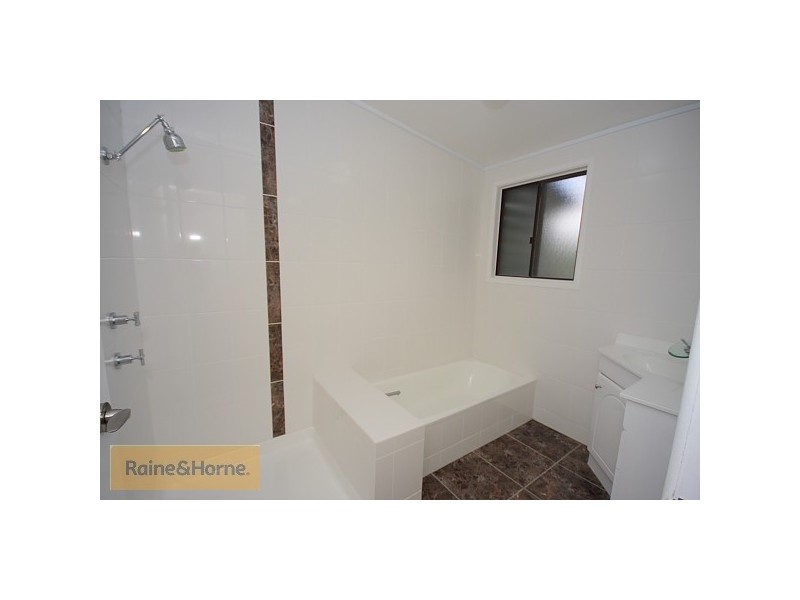 57 Hutton Road, Ferny Hills QLD 4055