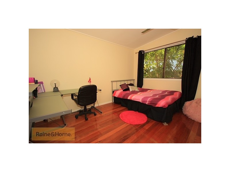 57 Hutton Road, Ferny Hills QLD 4055