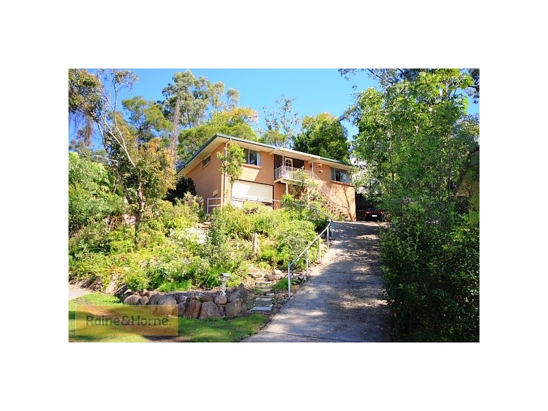 26 Yeerinbool Court, Arana Hills QLD 4054