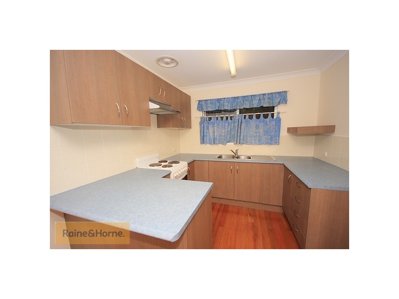 26 Yeerinbool Court, Arana Hills QLD 4054