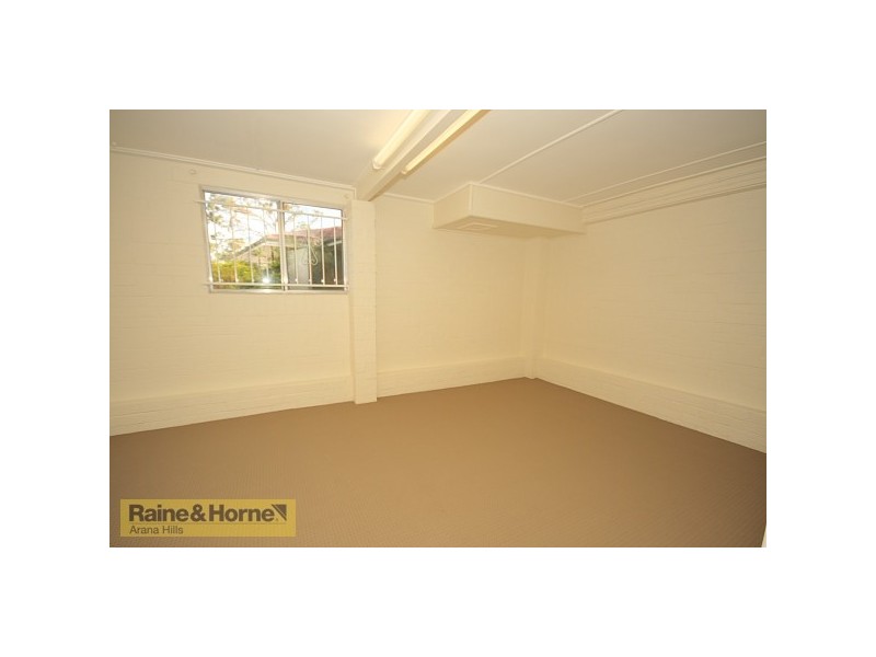 4 Kuringal Drive, Ferny Hills QLD 4055