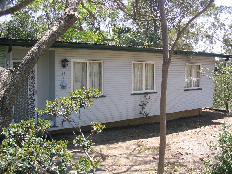 13 Eveleigh Street, Arana Hills QLD 4054