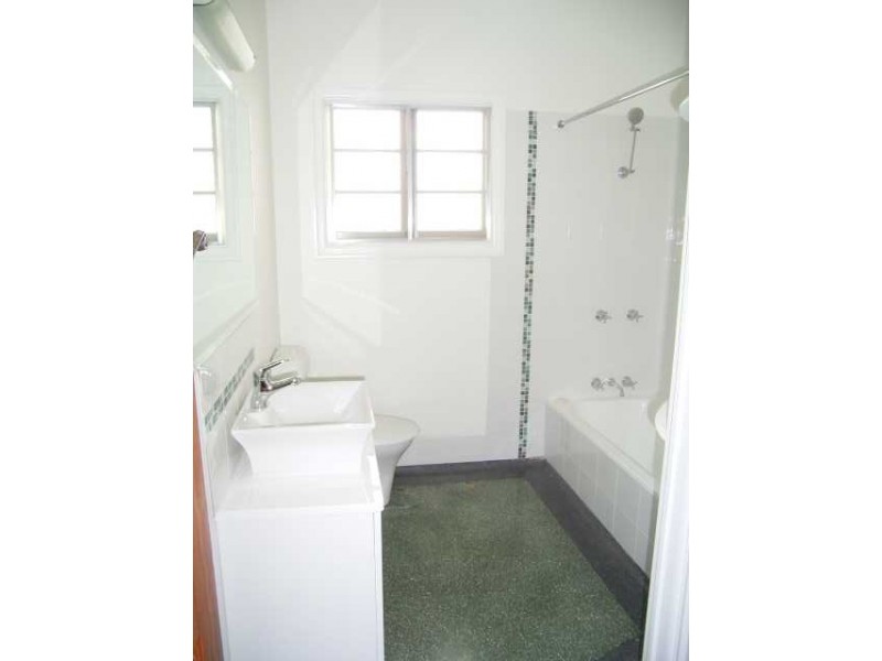 104 Banks Street, Alderley QLD 4051