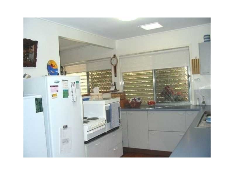 10 Wallaroy Court, Ferny Hills QLD 4055