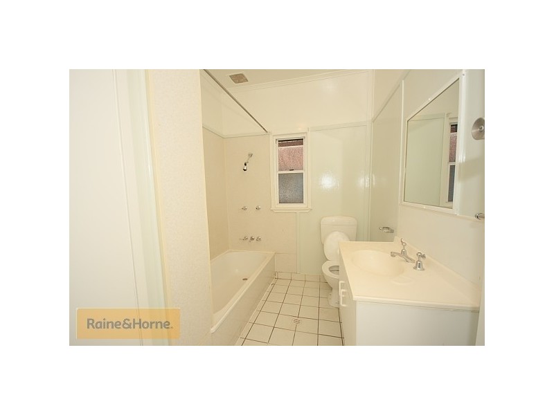 11 Doorey Street, Keperra QLD 4054