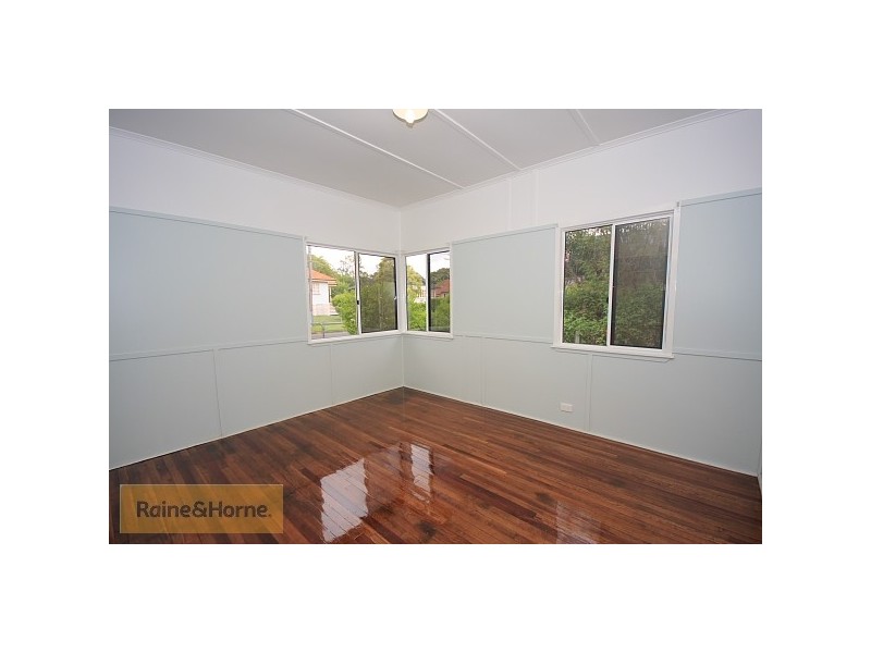 11 Doorey Street, Keperra QLD 4054