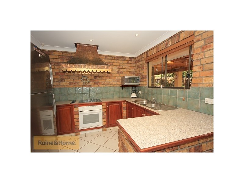 49 Mt Glorious Road, Samford Village QLD 4520