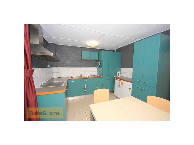 49 Mt Glorious Road, Samford Village QLD 4520