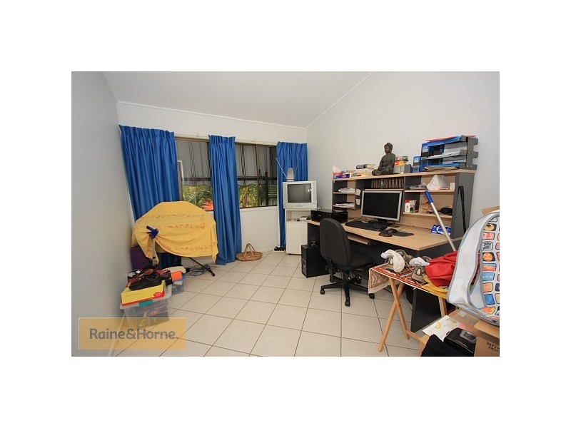 31 Bunora Avenue, Ferny Hills QLD 4055