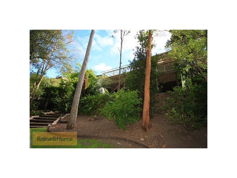 4 Eveleigh Street, Arana Hills QLD 4054