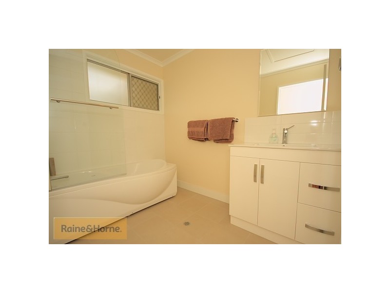 35 Cuphea Street, Arana Hills QLD 4054