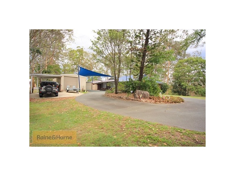 27 Barker Street, Cashmere QLD 4500