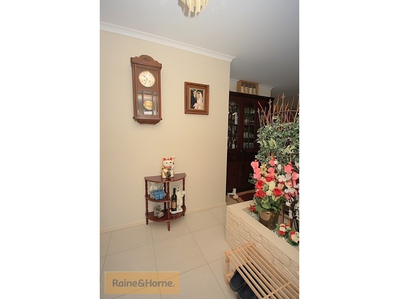 27 Barker Street, Cashmere QLD 4500