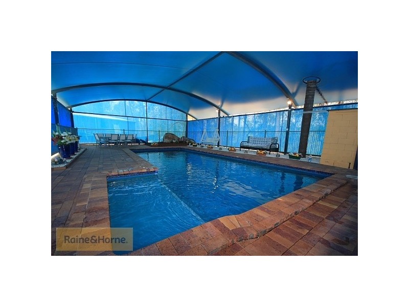 27 Barker Street, Cashmere QLD 4500