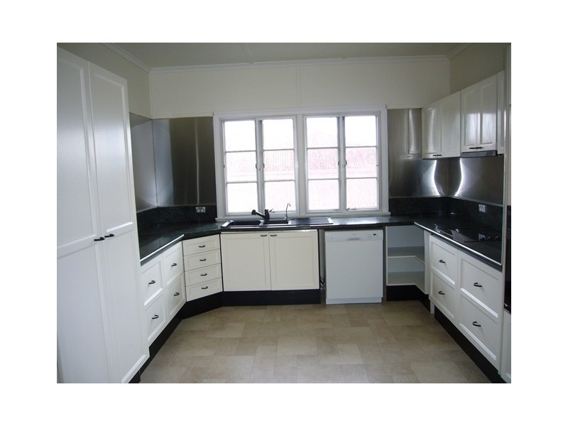 86 Woking Street, Keperra QLD 4054