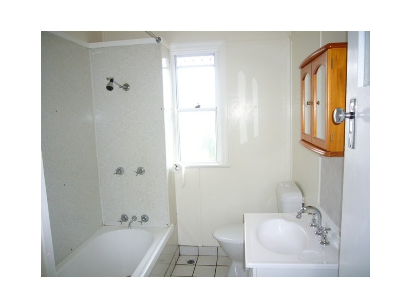 86 Woking Street, Keperra QLD 4054