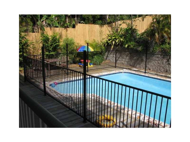 10 Yeerinbool Court, Arana Hills QLD 4054