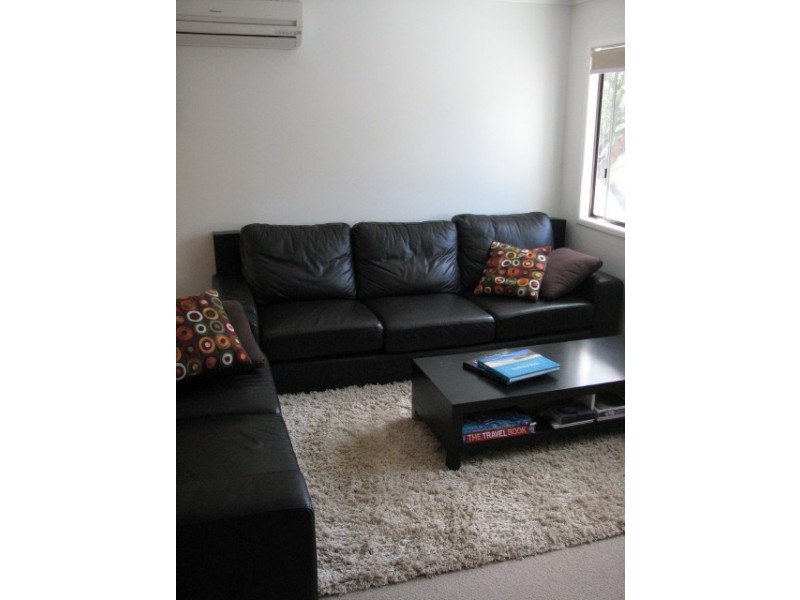 10 Yeerinbool Court, Arana Hills QLD 4054