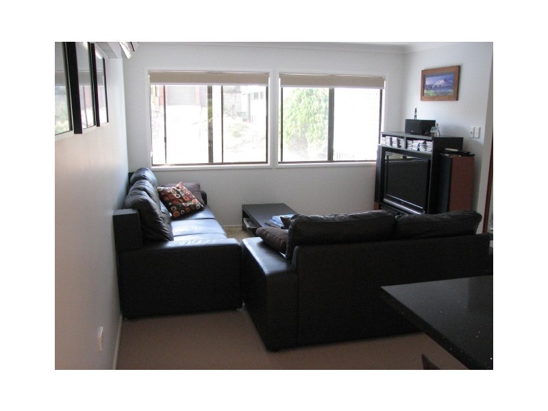 10 Yeerinbool Court, Arana Hills QLD 4054