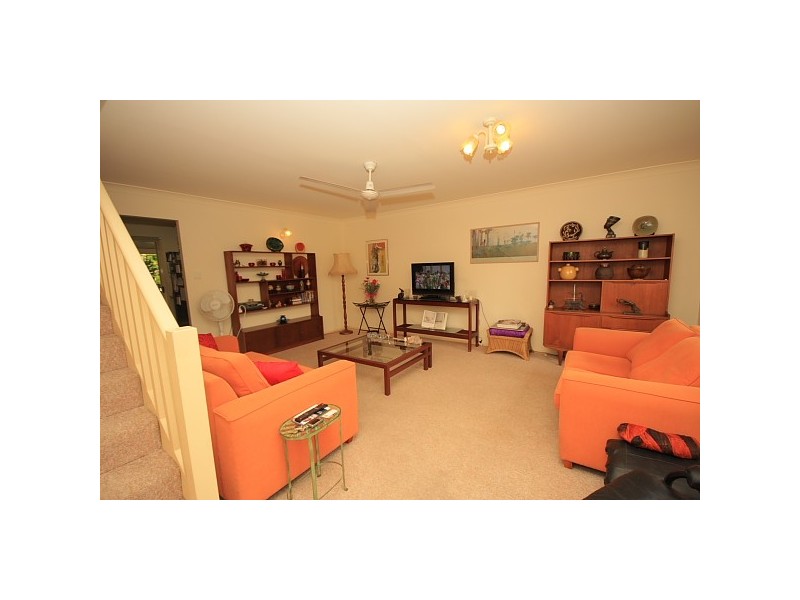 12 Crosby Avenue, Arana Hills QLD 4054