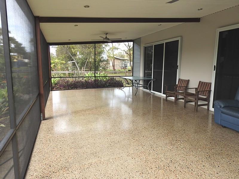 17 Boronia Drive, Tinnanbar QLD 4650