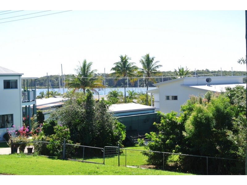 46 Emperor Street, Tin Can Bay QLD 4580