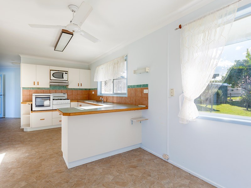 39 Bass Street, Tin Can Bay QLD 4580