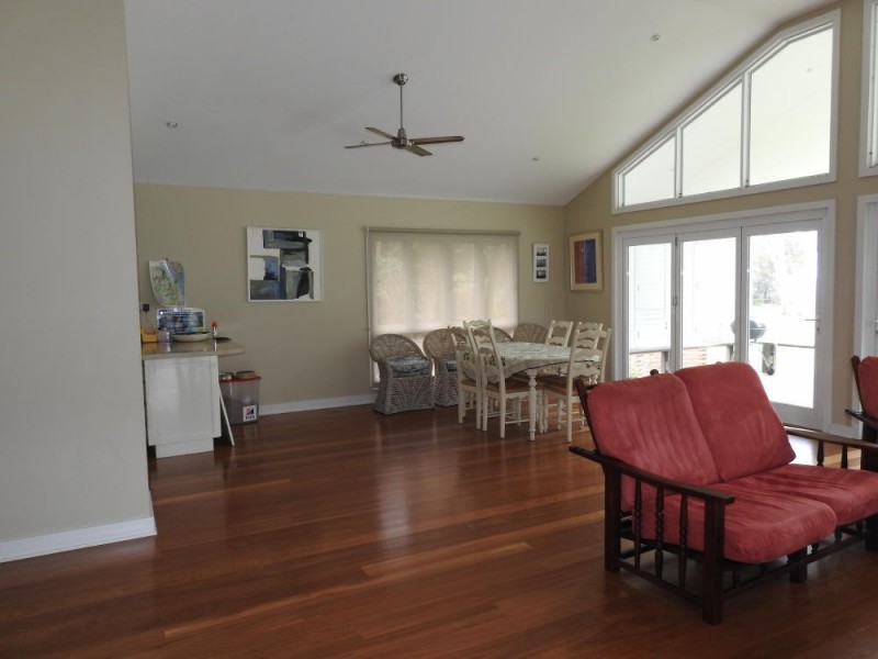 9 Fraser Court, Tinnanbar QLD 4650