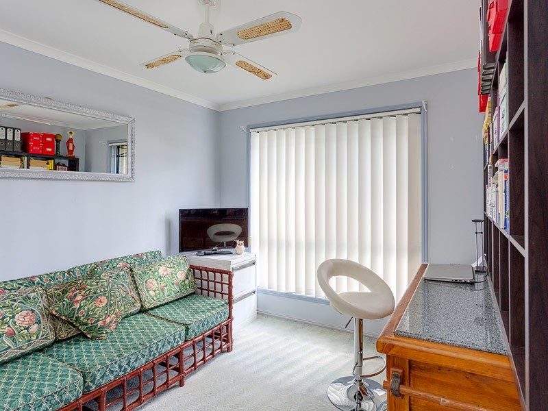 8 Canberra Ave, Cooloola Cove QLD 4580