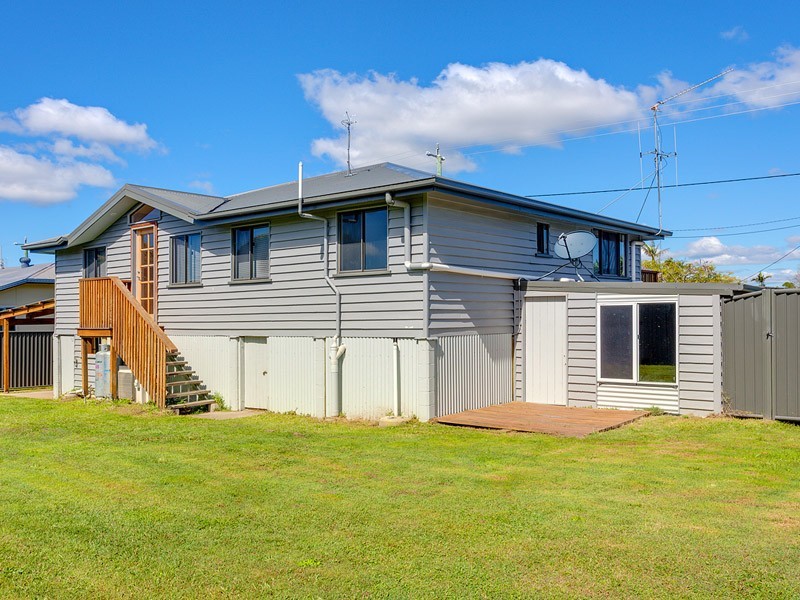25 Tailor Street, Tin Can Bay QLD 4580
