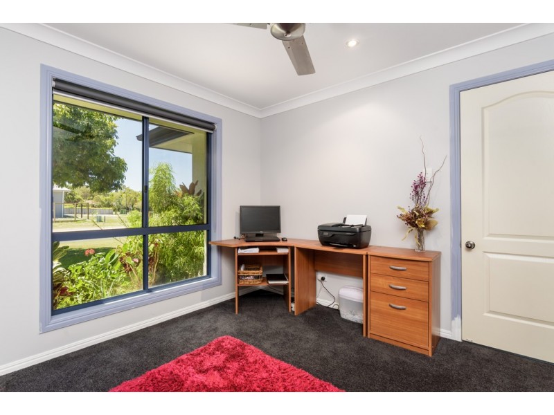 2 Banksia Avenue, Tin Can Bay QLD 4580