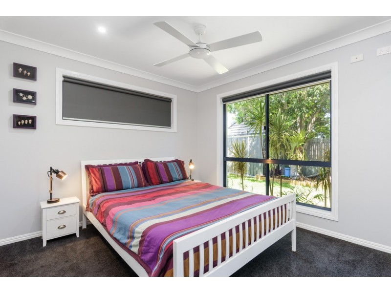 2 Banksia Avenue, Tin Can Bay QLD 4580
