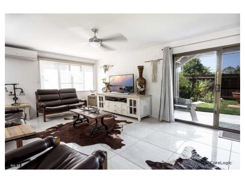 4 Victory Court, Cooloola Cove QLD 4580