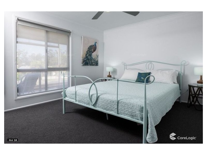 4 Victory Court, Cooloola Cove QLD 4580