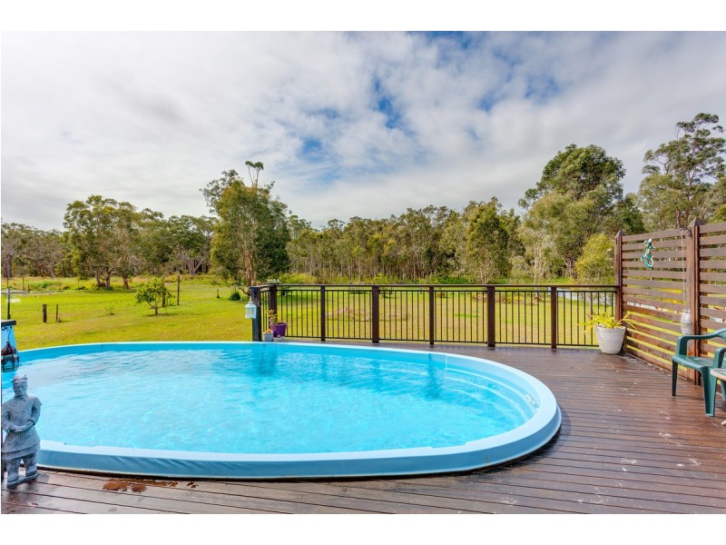 13 Santa Maria Ct, Cooloola Cove QLD 4580