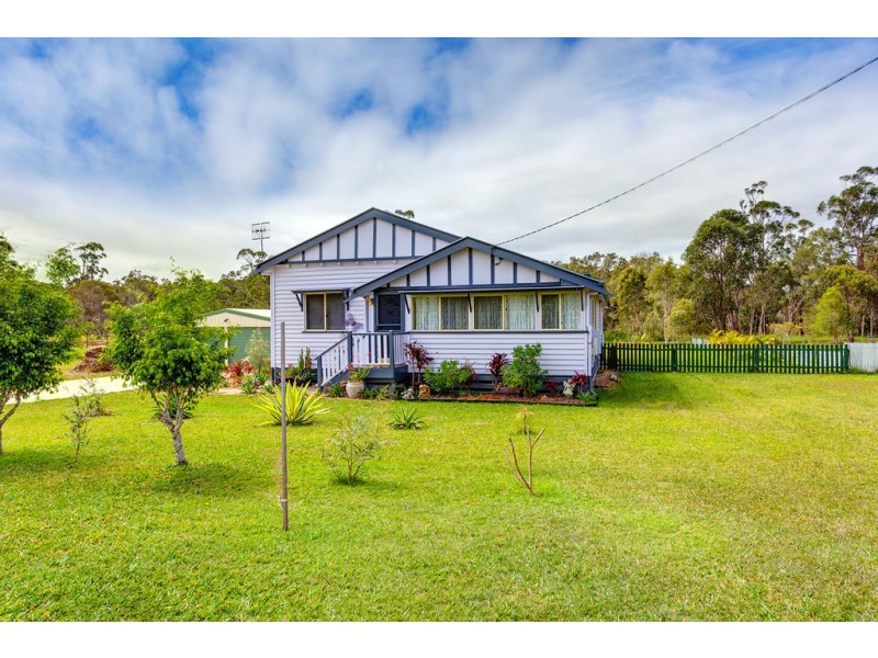 13 Santa Maria Ct, Cooloola Cove QLD 4580