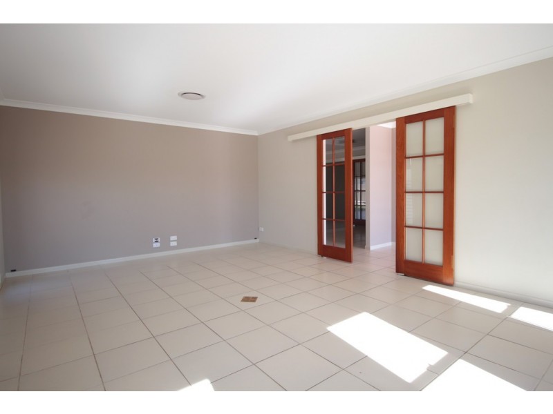 81 Fyshburn Drive, Cooloola Cove QLD 4580