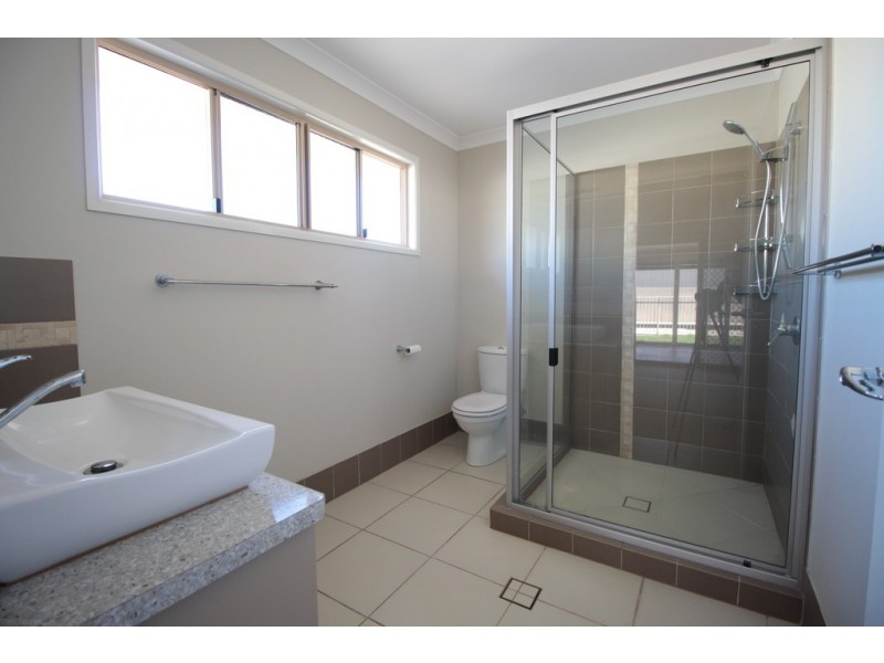 81 Fyshburn Drive, Cooloola Cove QLD 4580