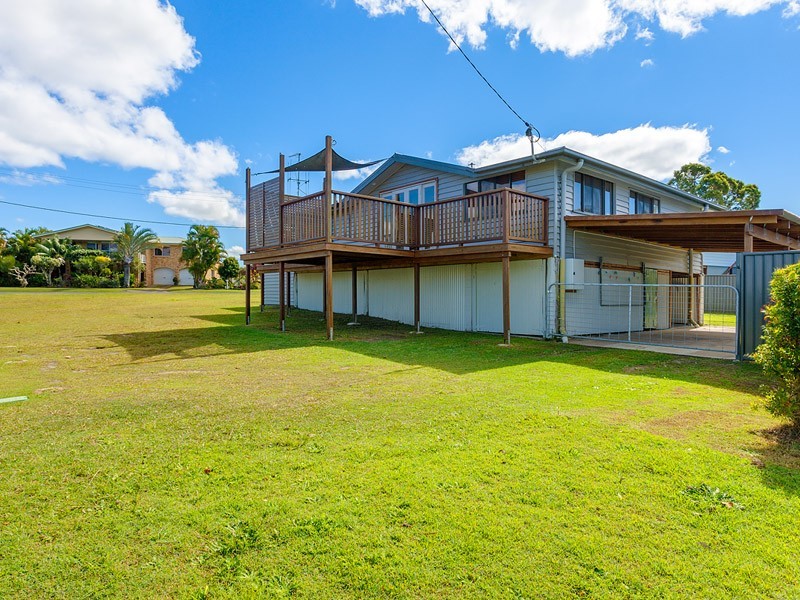 25 Tailor Street, Tin Can Bay QLD 4580