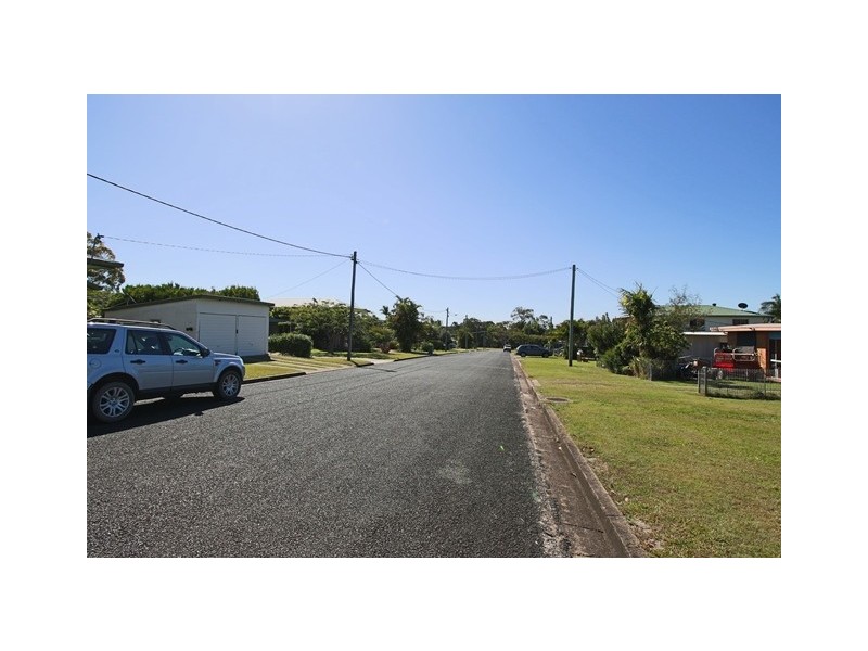 15 Mackeral Street, Tin Can Bay QLD 4580