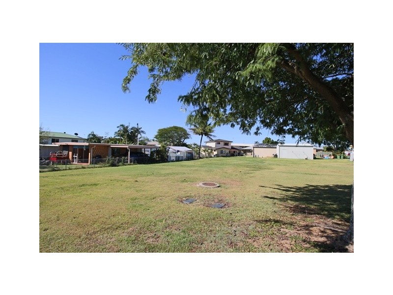 15 Mackeral Street, Tin Can Bay QLD 4580