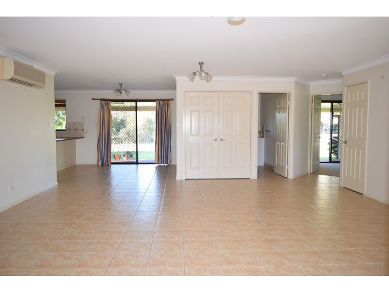 8 Achilles Avenue, Cooloola Cove QLD 4580