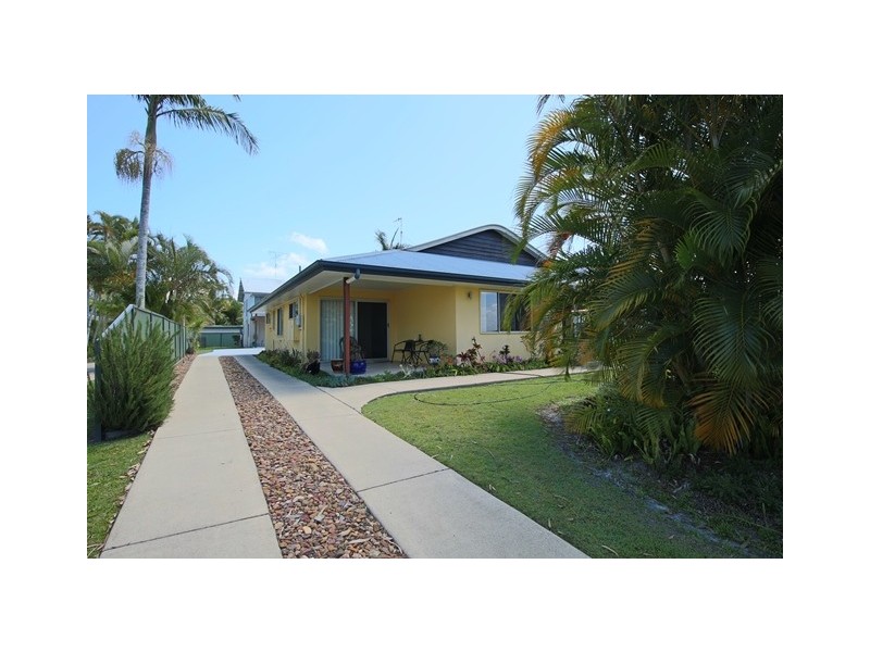 1/148 Toolara Road, Tin Can Bay QLD 4580