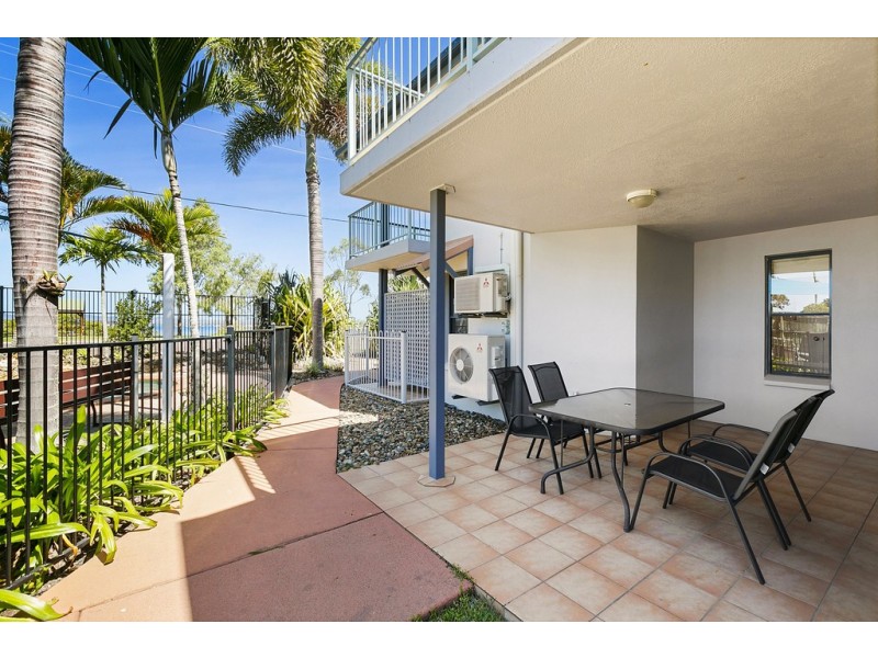 2/40 Esplanade, Tin Can Bay QLD 4580