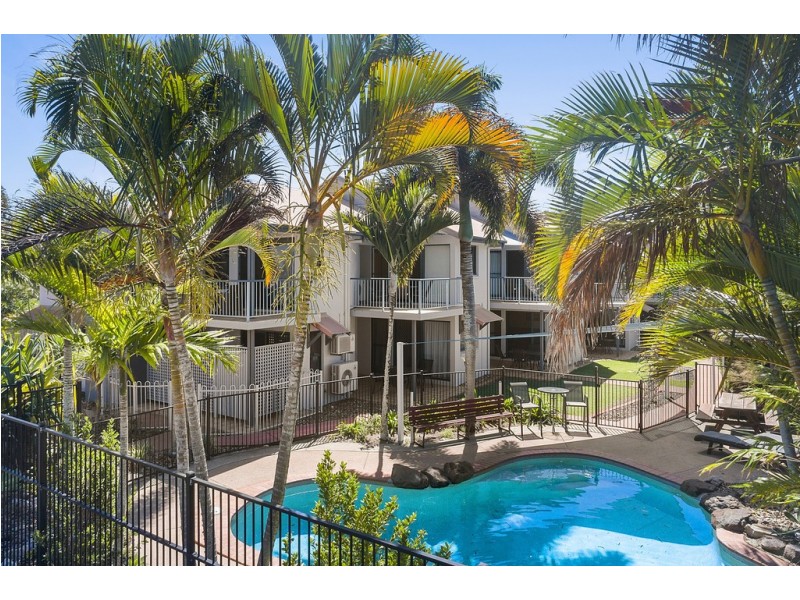 2/40 Esplanade, Tin Can Bay QLD 4580