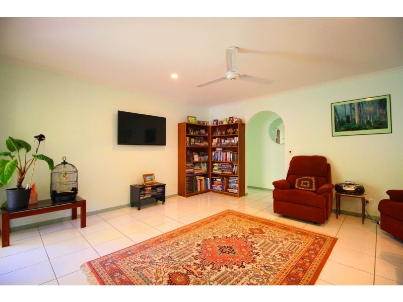7 GRETEL COURT, Cooloola Cove QLD 4580